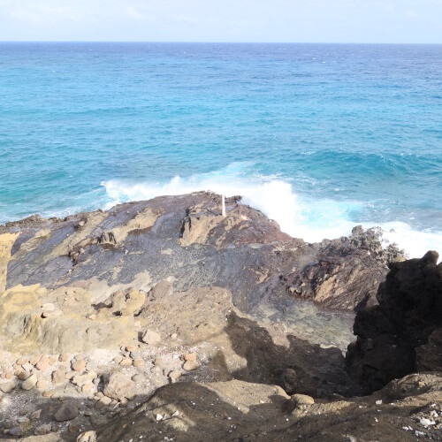 ハワイカイのおすすめ観光スポット「ハロナ潮吹き岩展望台」