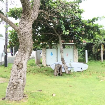宮古島でおすすめのスムージー店「Blue Turtle」併設トイレ