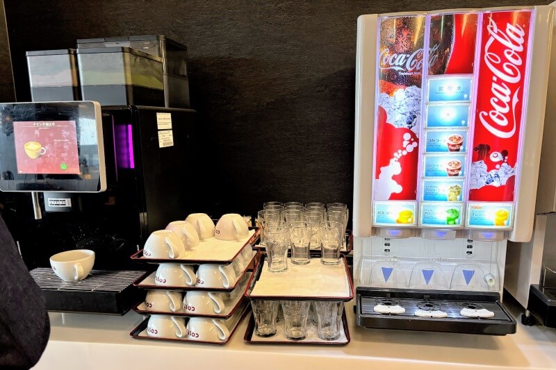 成田国際空港第1ターミナルのプライオリティパスラウンジ「I.A.S.S Superior Lounge -NOA-」のソフトドリンクメニュー