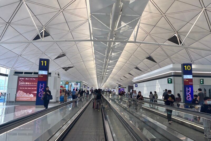 香港・チェクラップコク国際空港第1ターミナル「Kyra Lounge」への行き方