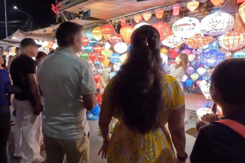 ホイアン旅行記1日目、ナイトマーケットのランタン