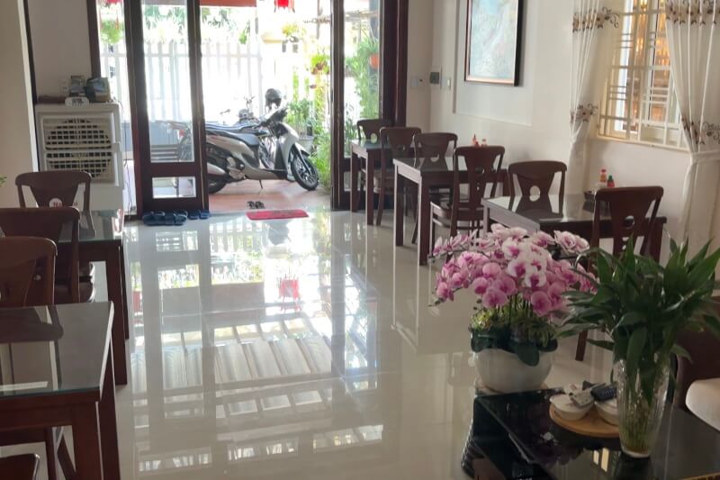 ベトナム・ホイアンにあるフェニックスホームステイのダイニングの口コミ