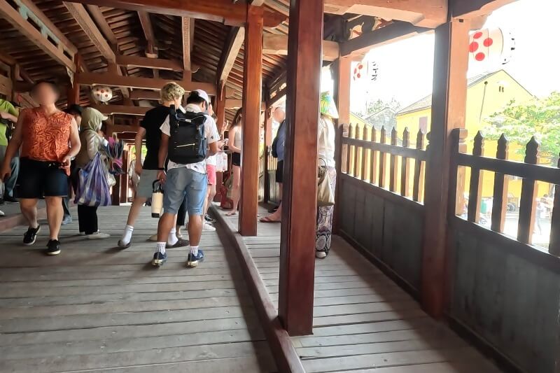 ホイアン旧市街で観光した日本橋