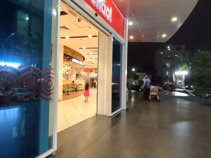 フエ旅行記1日目に行ったスーパーマーケット