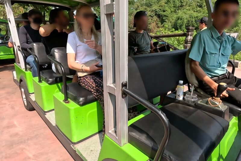 ミーソン遺跡の敷地内のゴーカート