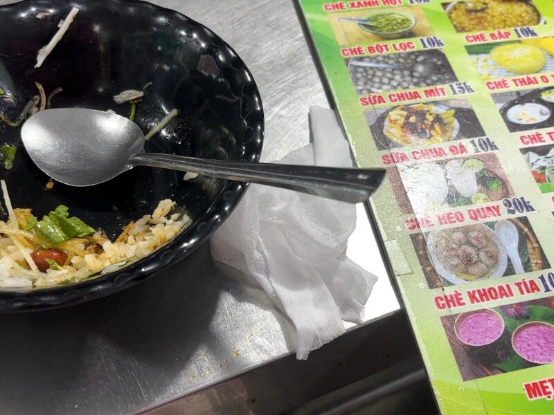 フエ旅行記2日目の夜に食べたしじみご飯の感想