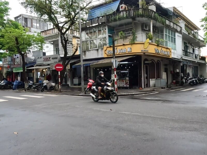 フエ旅行記4日目、旧市街の繁華街