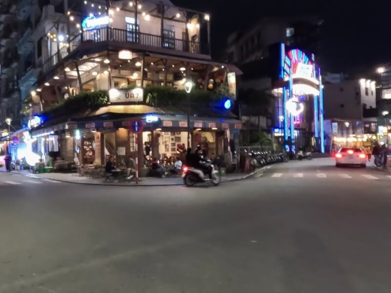 フエ旅行記4日目の夜の街の雰囲気