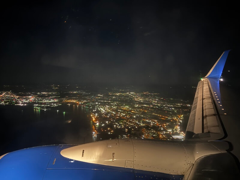 ユナイテッド航空「グアム→羽田」便が羽田に到着するところ