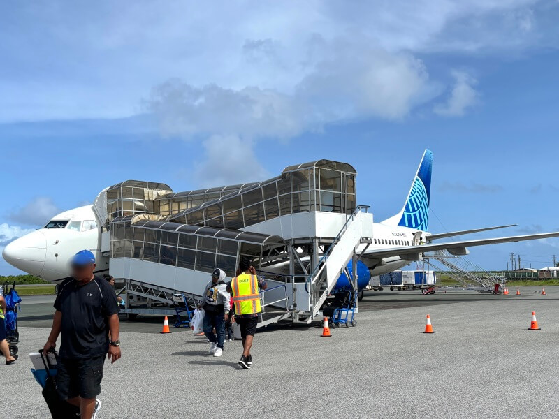 ユナイテッド航空「グアム→チューク」でチューク空港に到着したところ